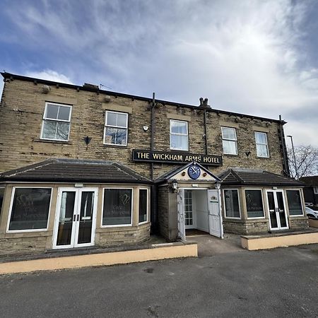 The Wickham Arms Hotel Cleckheaton Extérieur photo
