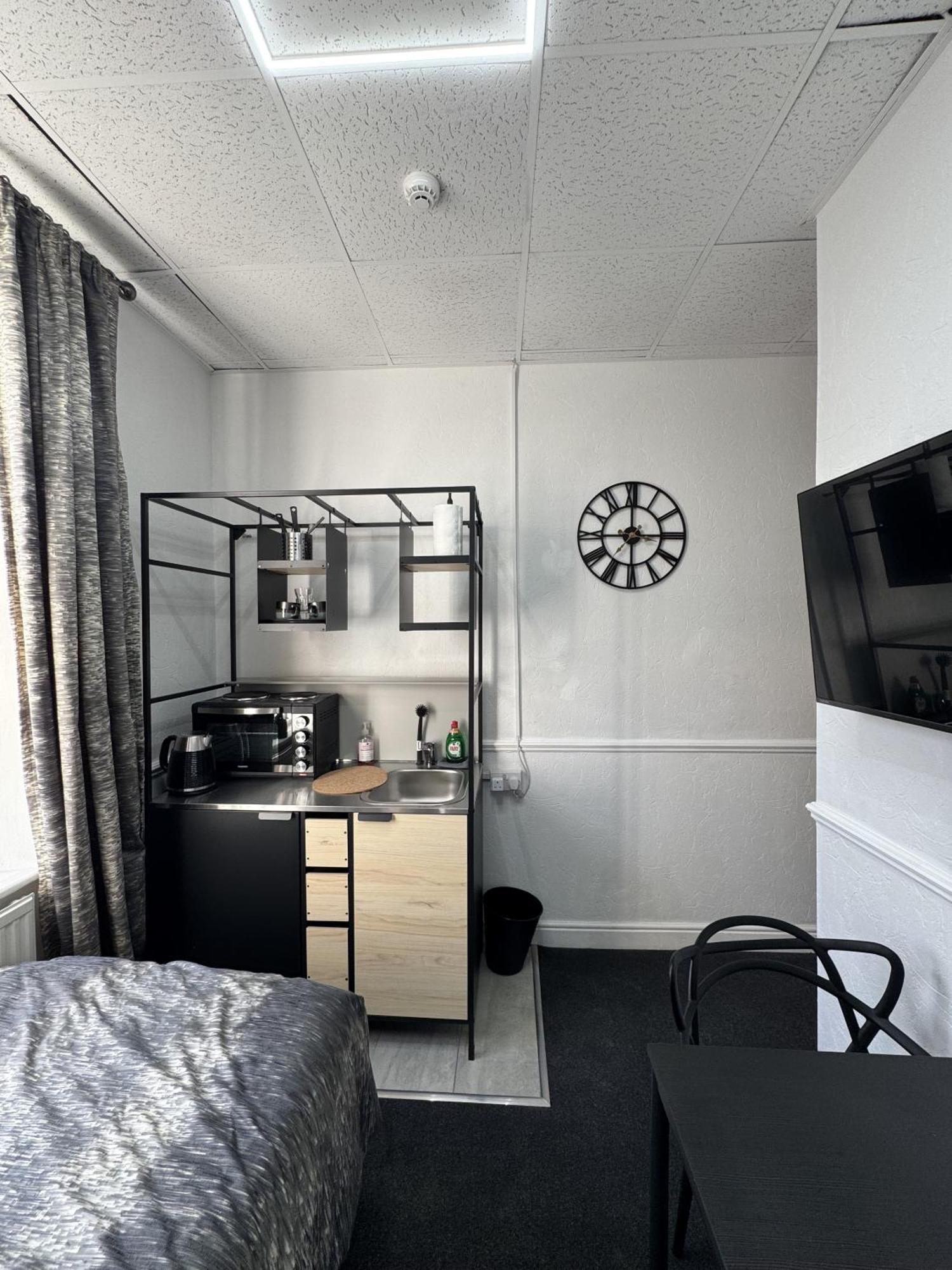 The Wickham Arms Hotel Cleckheaton Chambre photo