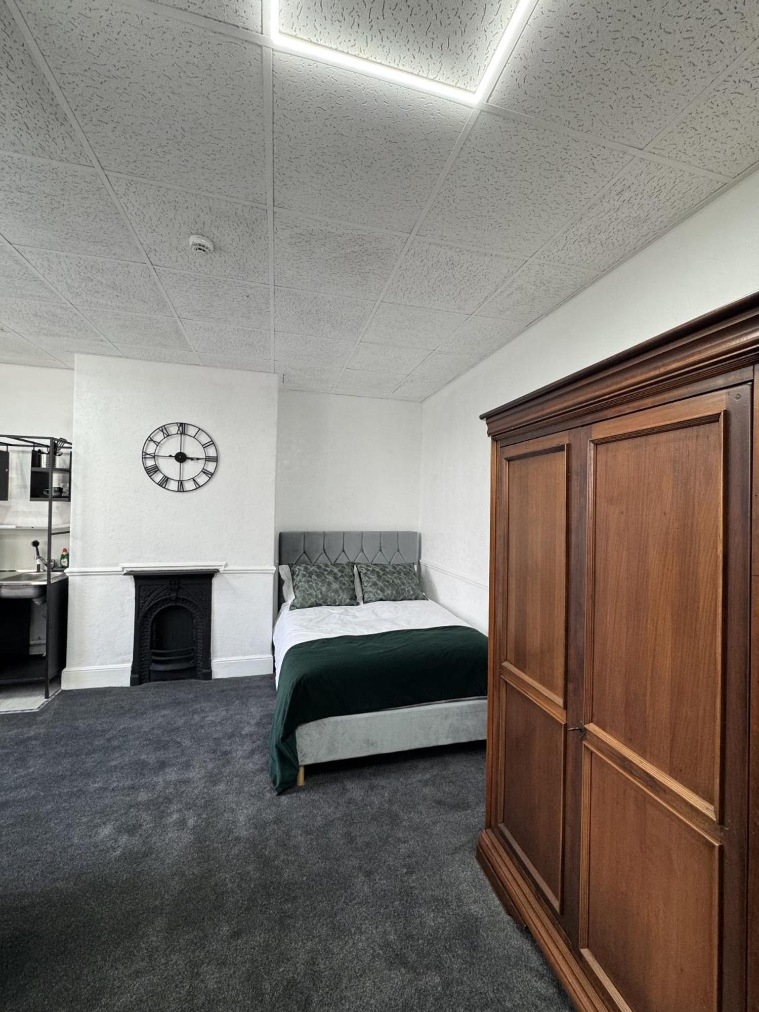 The Wickham Arms Hotel Cleckheaton Chambre photo