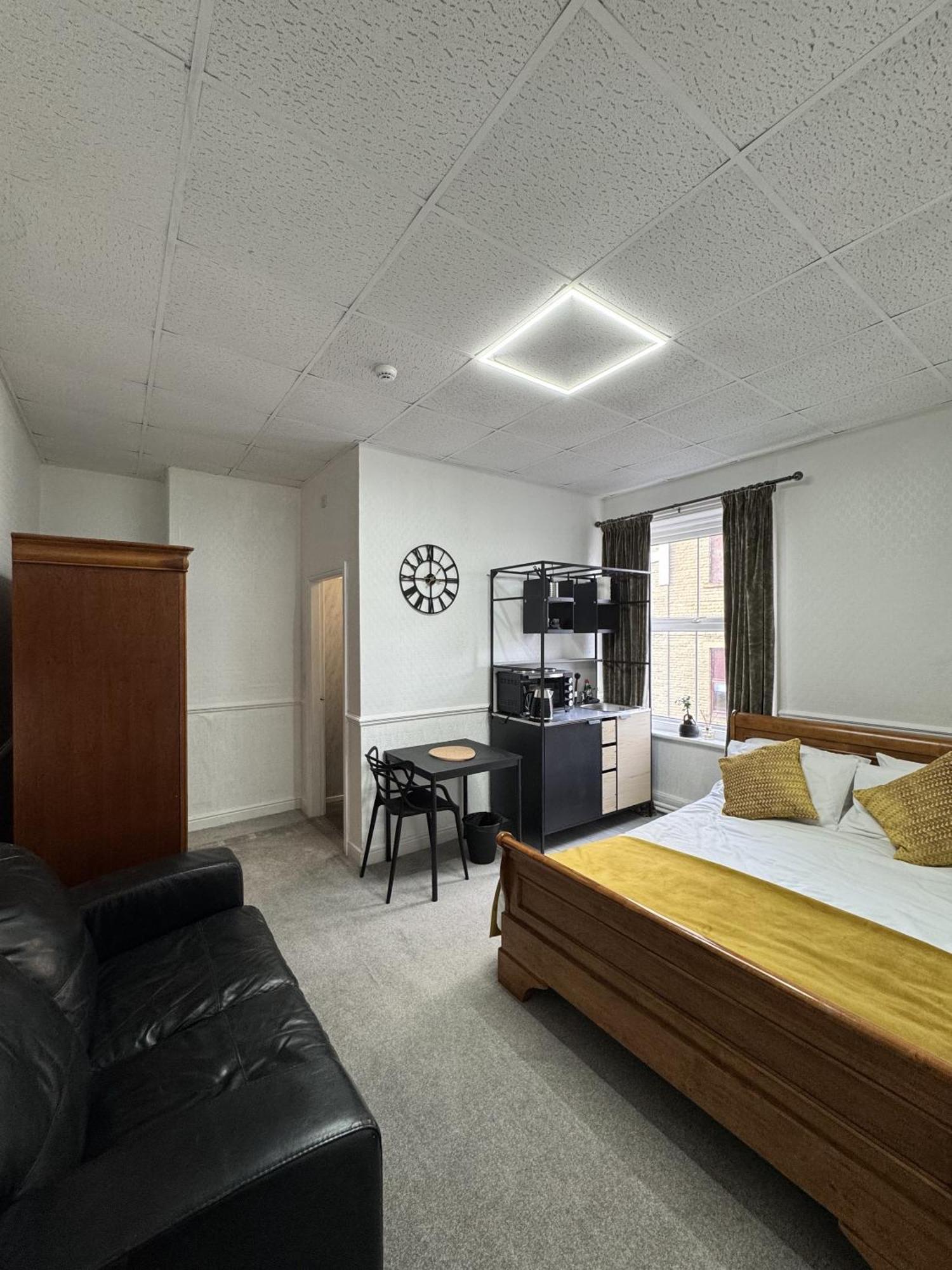 The Wickham Arms Hotel Cleckheaton Chambre photo
