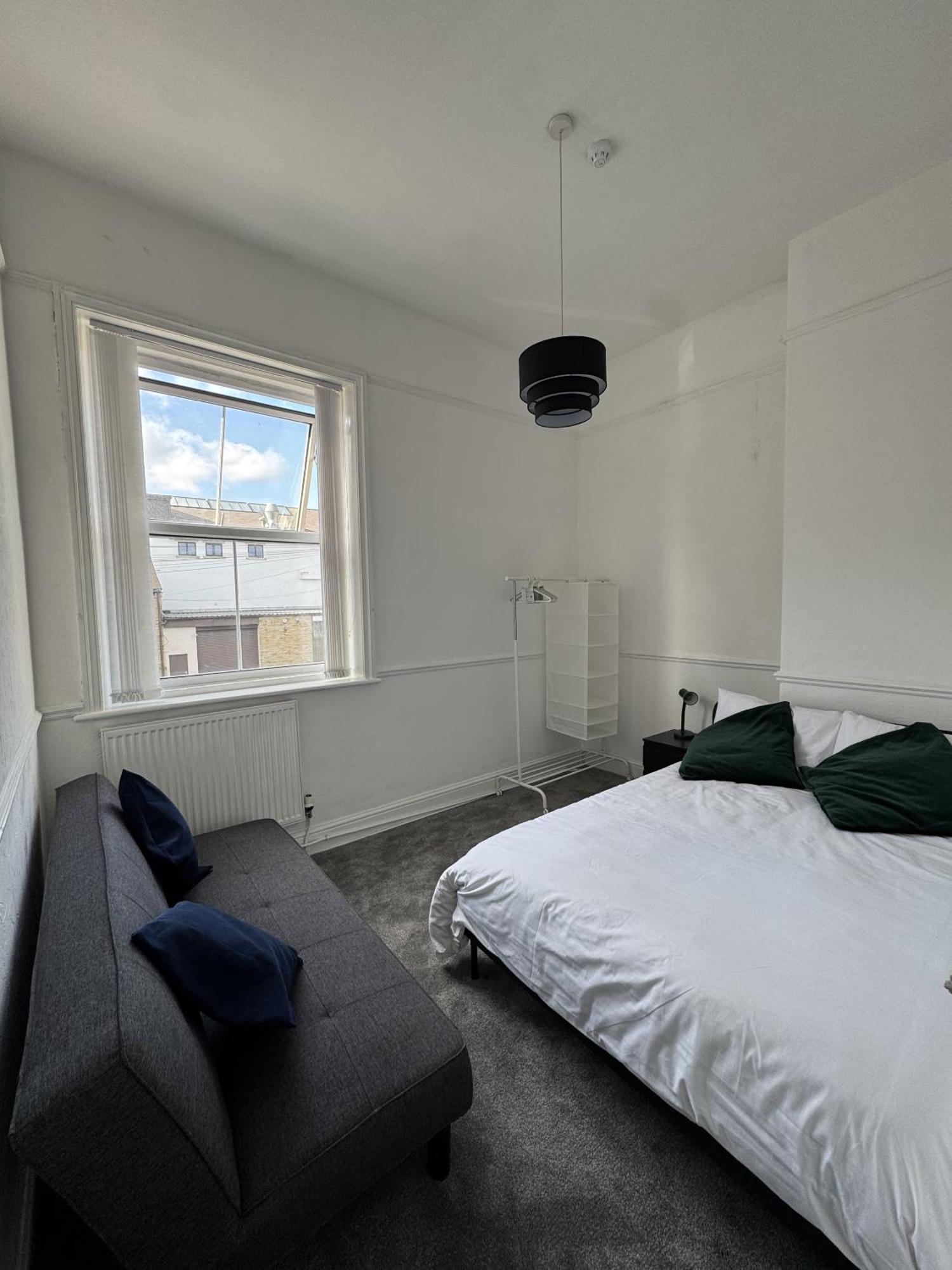 The Wickham Arms Hotel Cleckheaton Chambre photo